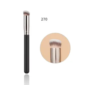 Dense Blending Brush — Foundation & Concealer